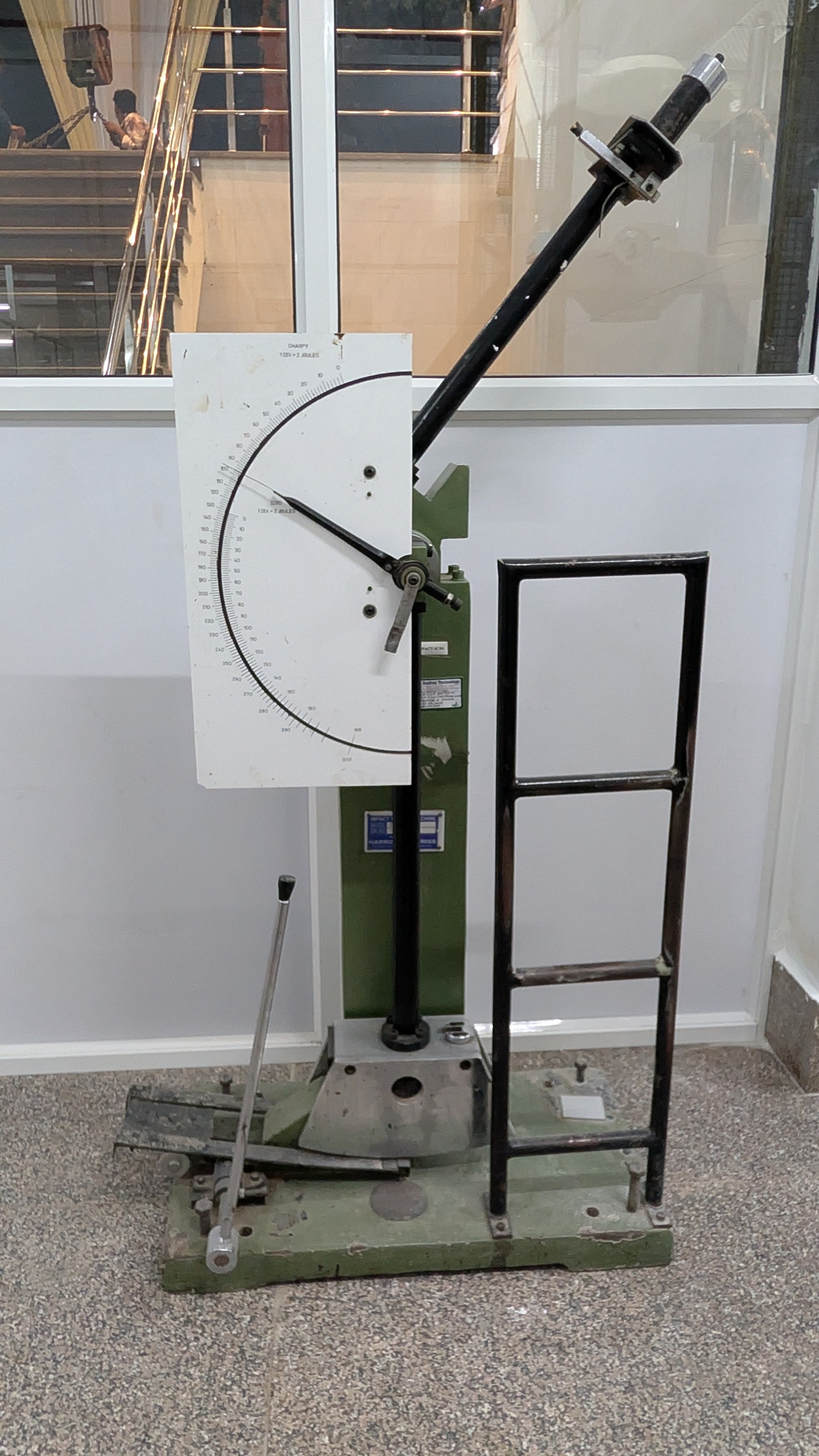 Metals testing setup